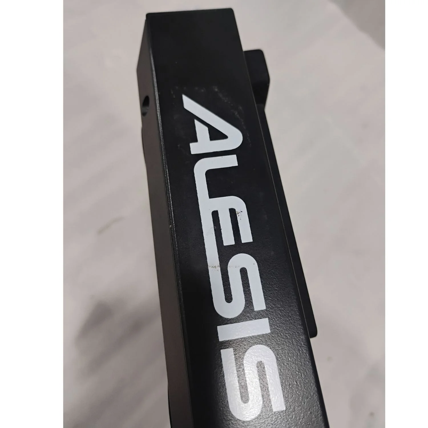 Alesis SamplePad 4 Compact Percussion Pad - Open Box - Image 2