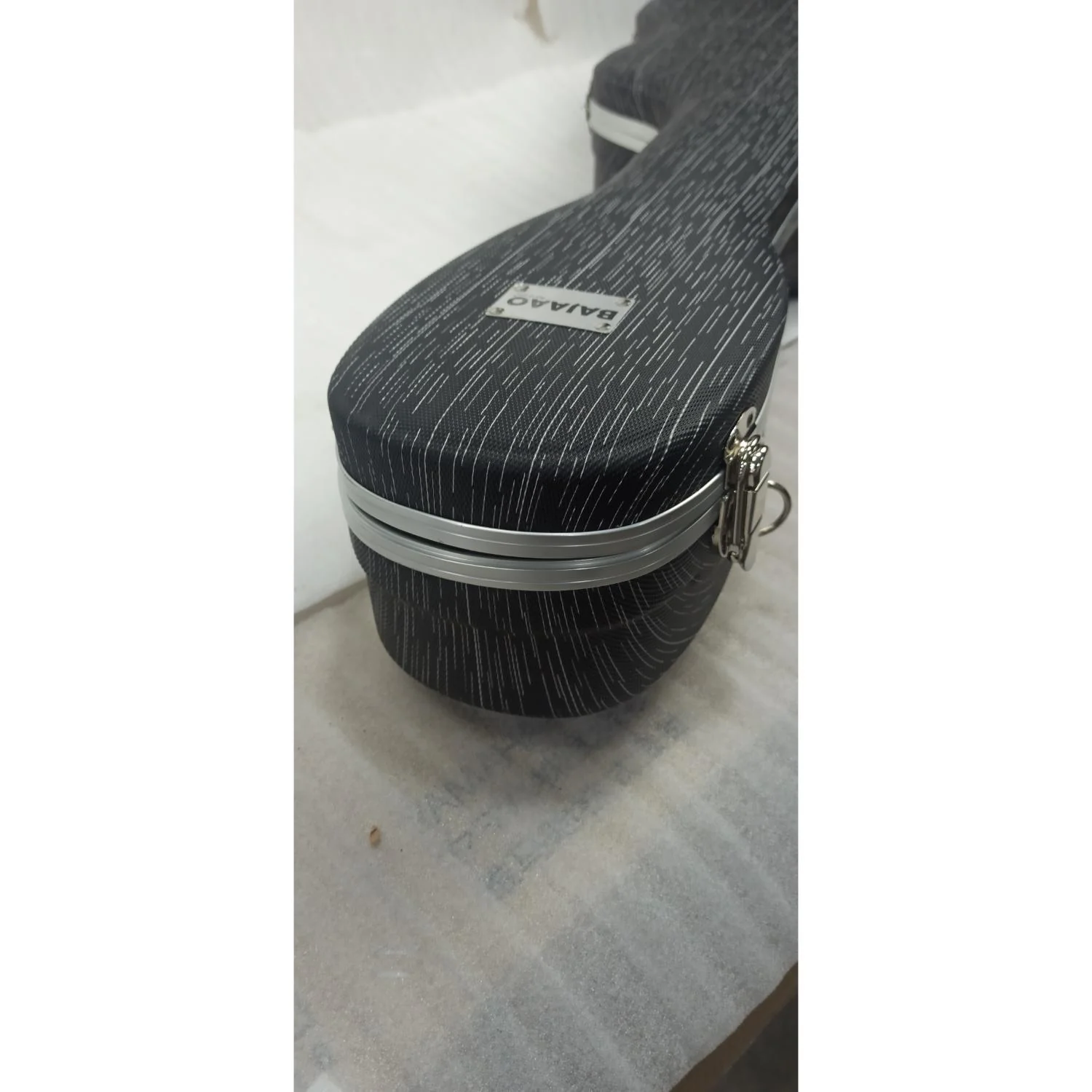 Bajaao Classical Guitar Lightweight ABS Case - Open Box B Stock - Image 3