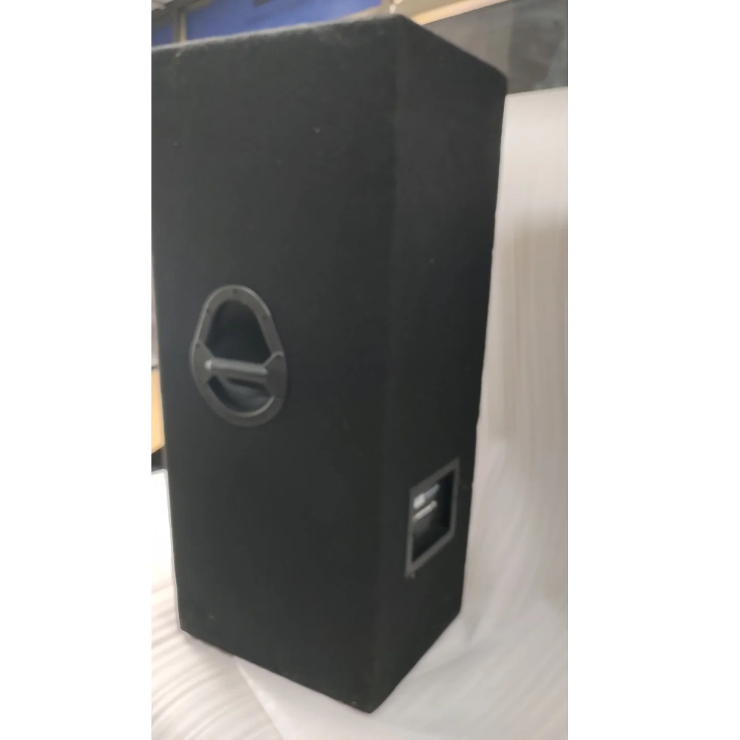 Behringer EUROLIVE VP2520 2000W Dual 15inch PA Speaker - Open Box - Image 4