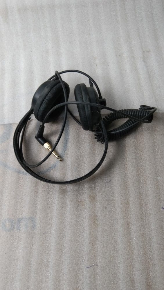 Behringer HEADPHONES HPS5000 - Open Box B Stock - Image 16