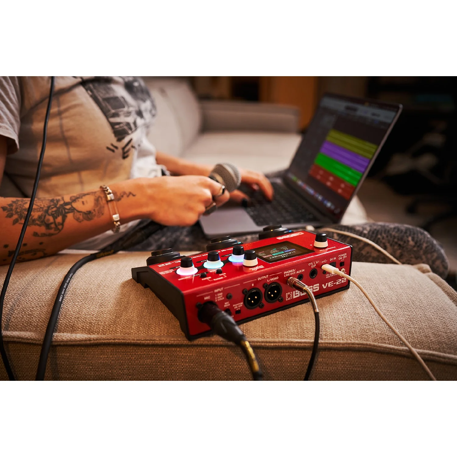 Boss VE-22 Vocal Performer Effect Pedal - Image 6