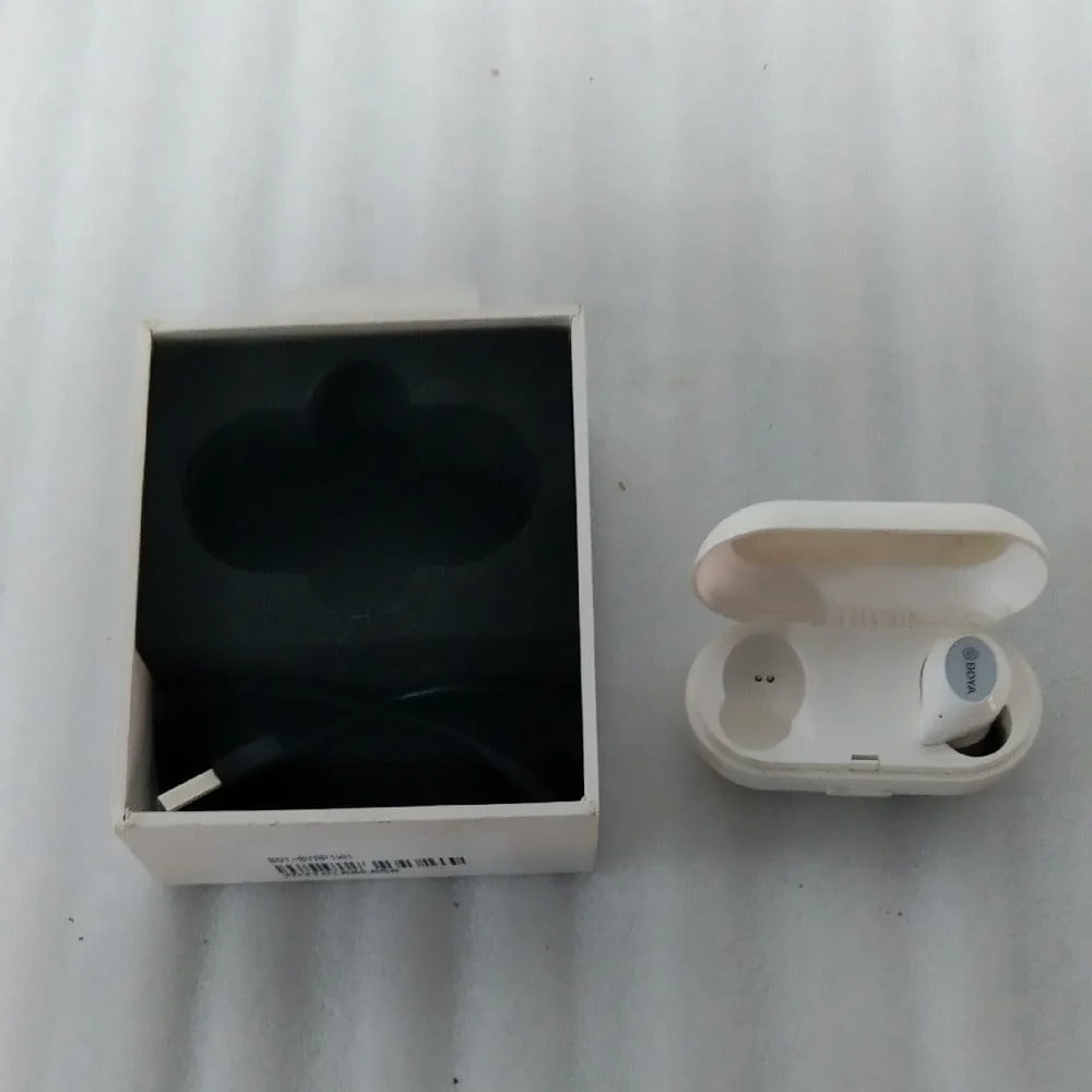 Boya BY-AP1 Bluetooth True Wireless Stereo Earbuds - Open Box B Stock - Image 2
