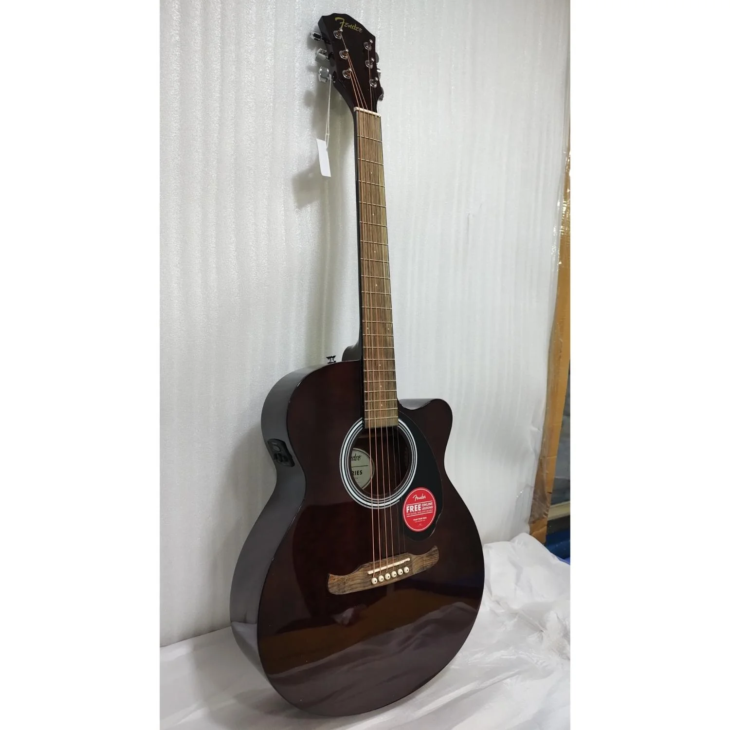 Fender FA-135CE Concert V2 Electro Acoustic Guitar - Natural Mahogany - Open Box - Image 6