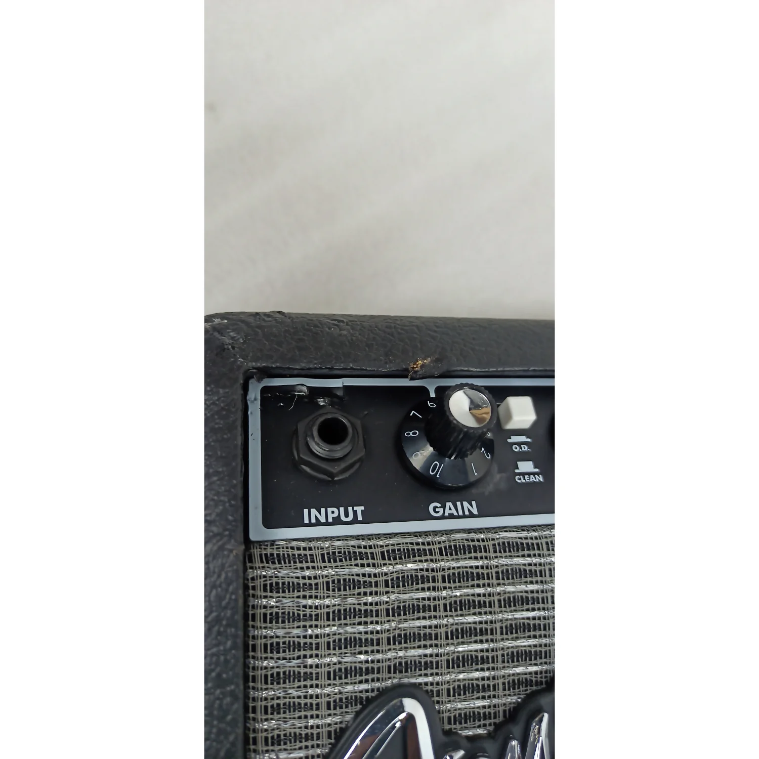 Fender Frontman 10G Guitar Amplifier - Open Box B Stock - Image 6