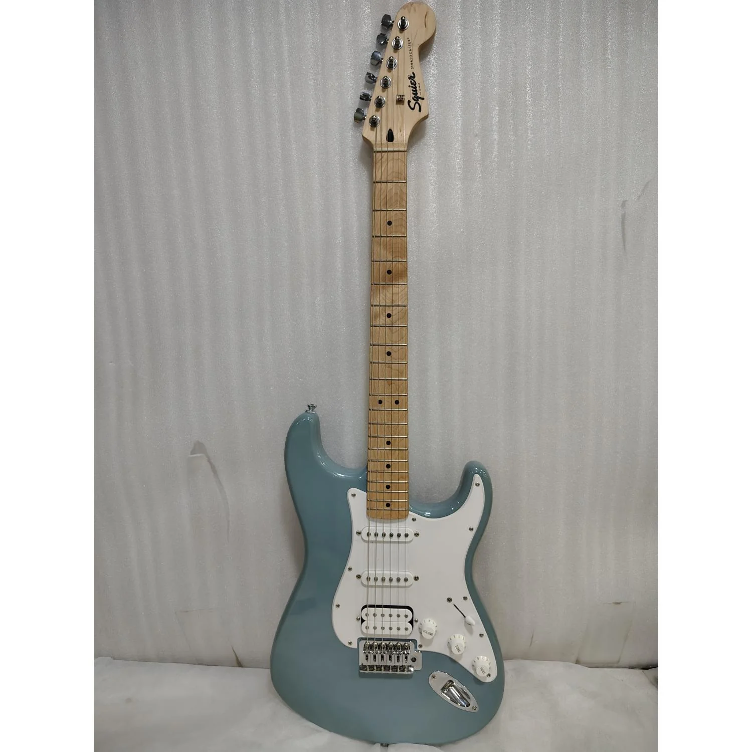Fender FSR Squier Sonic Stratocaster Electric Guitar - Open Box - Image 13