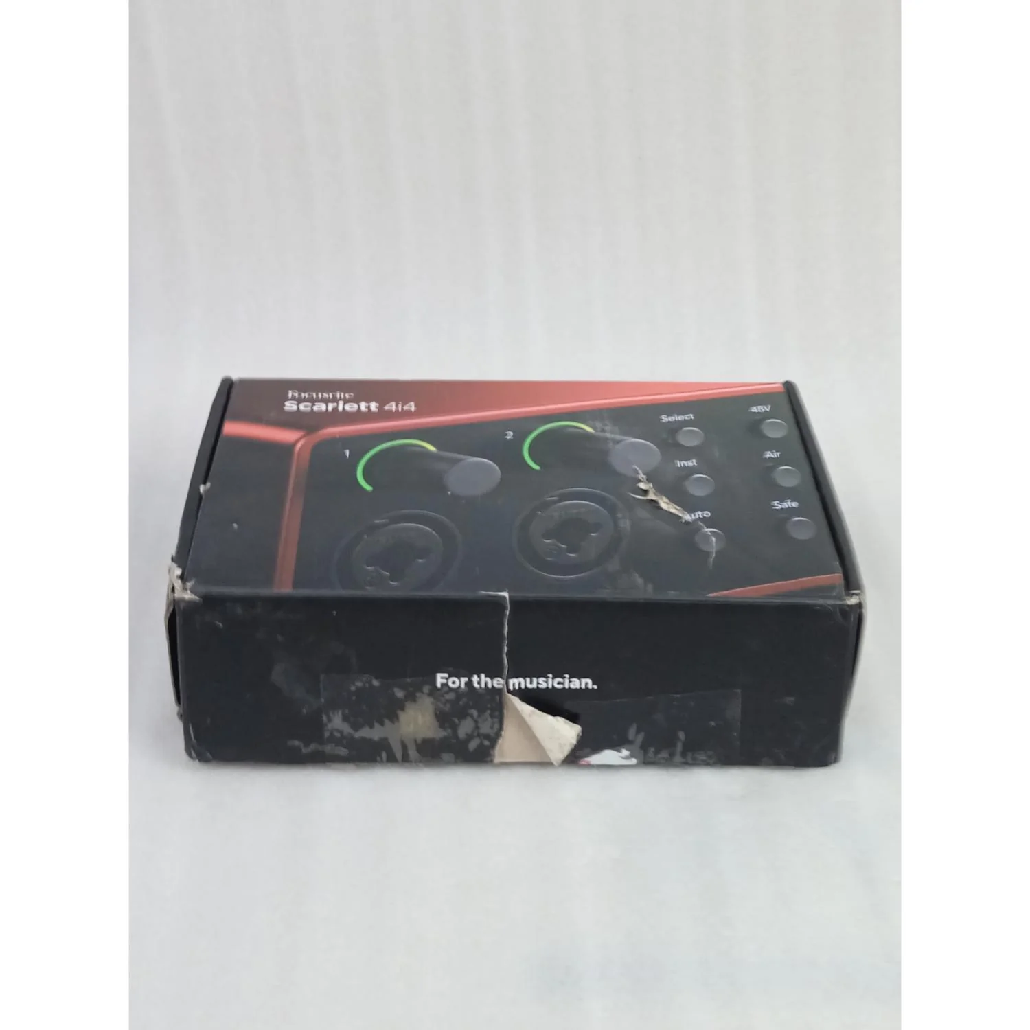 Focusrite Scarlett 4i4 4th Gen Audio Interface - Open Box - Image 6