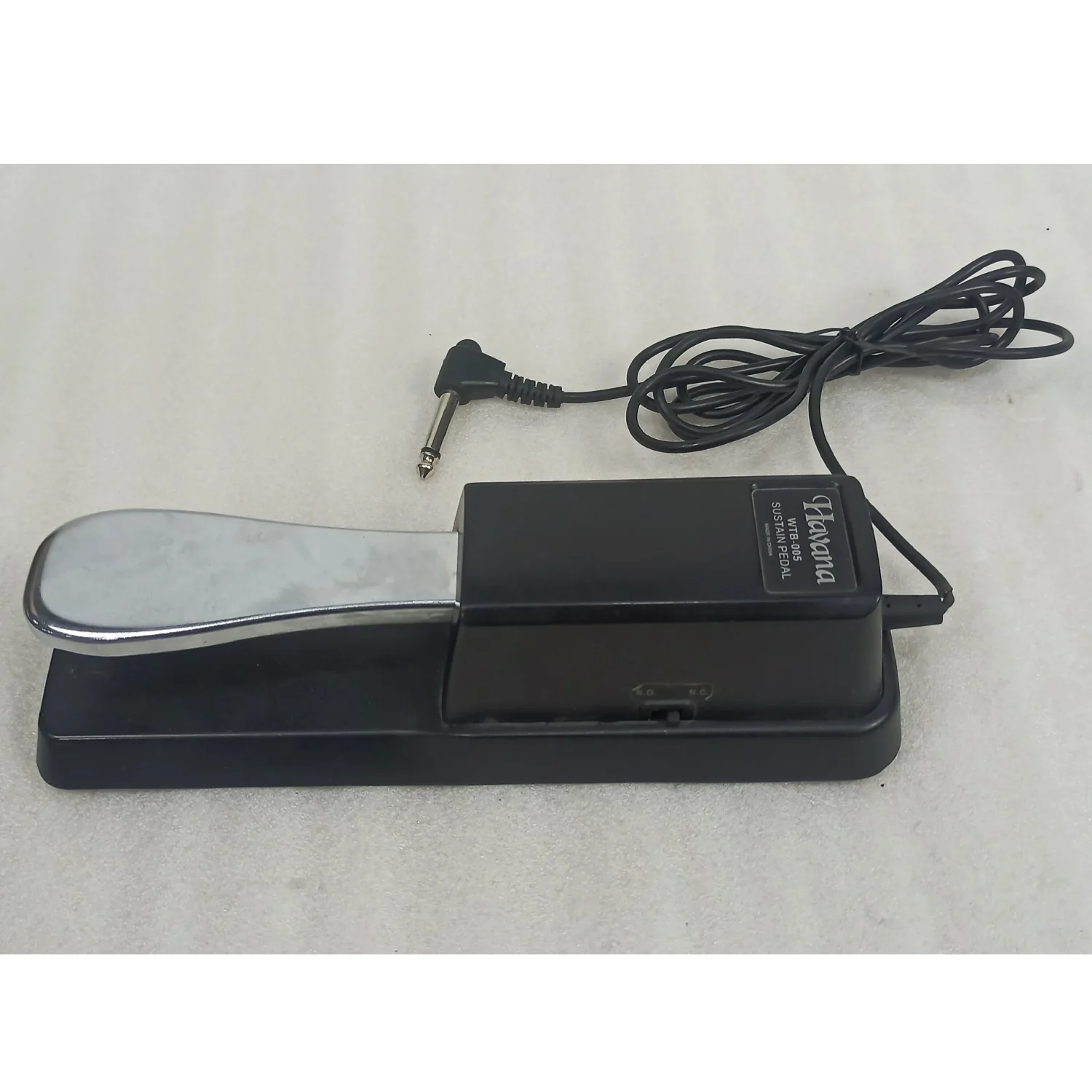 Havana WTB-005 Keyboard Sustain Pedal - Open Box B Stock - Image 4