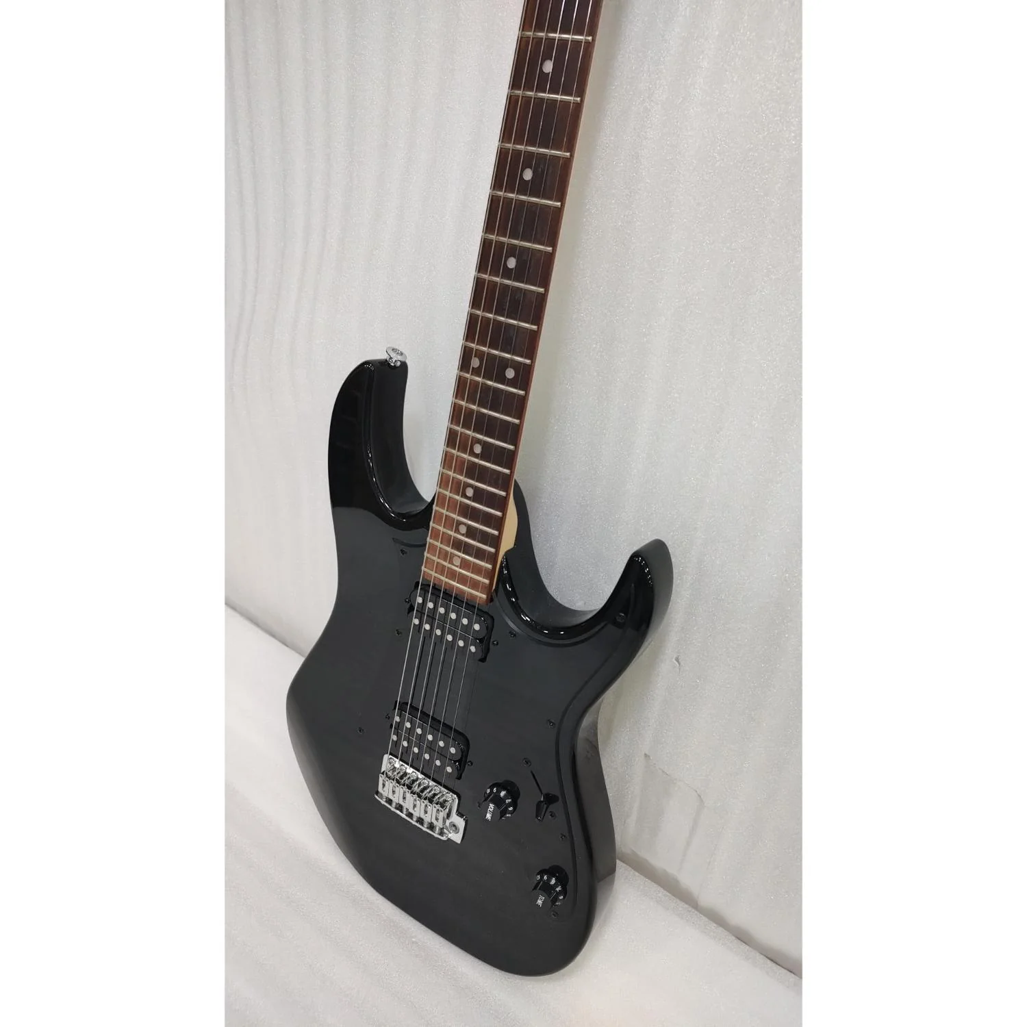 Ibanez GRX20 GIO Series 6-String Electric Guitar - Open Box - Image 6
