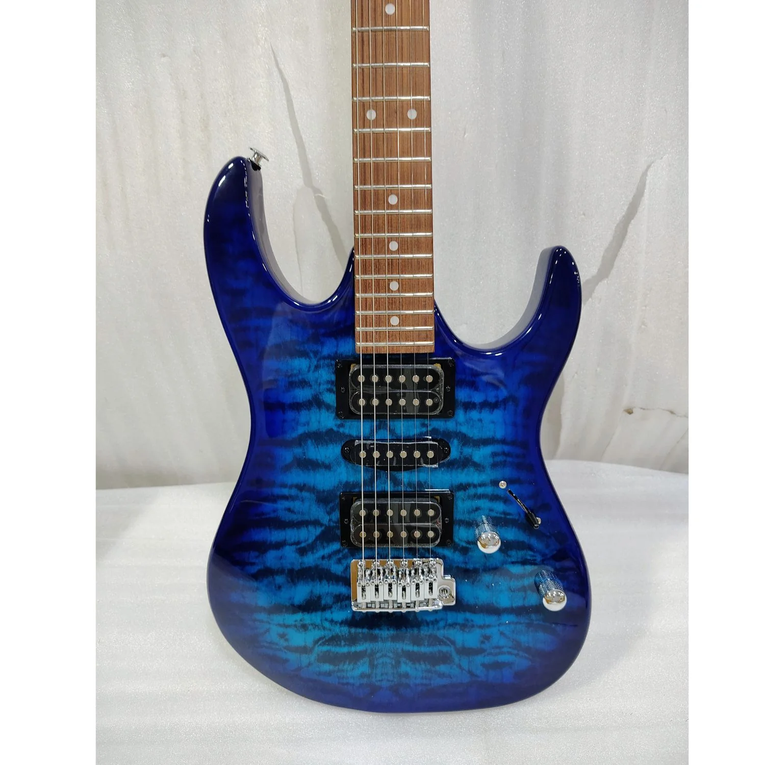 Ibanez GRX70QA RG Gio Series 6-String Electric Guitar - Open Box - Image 12