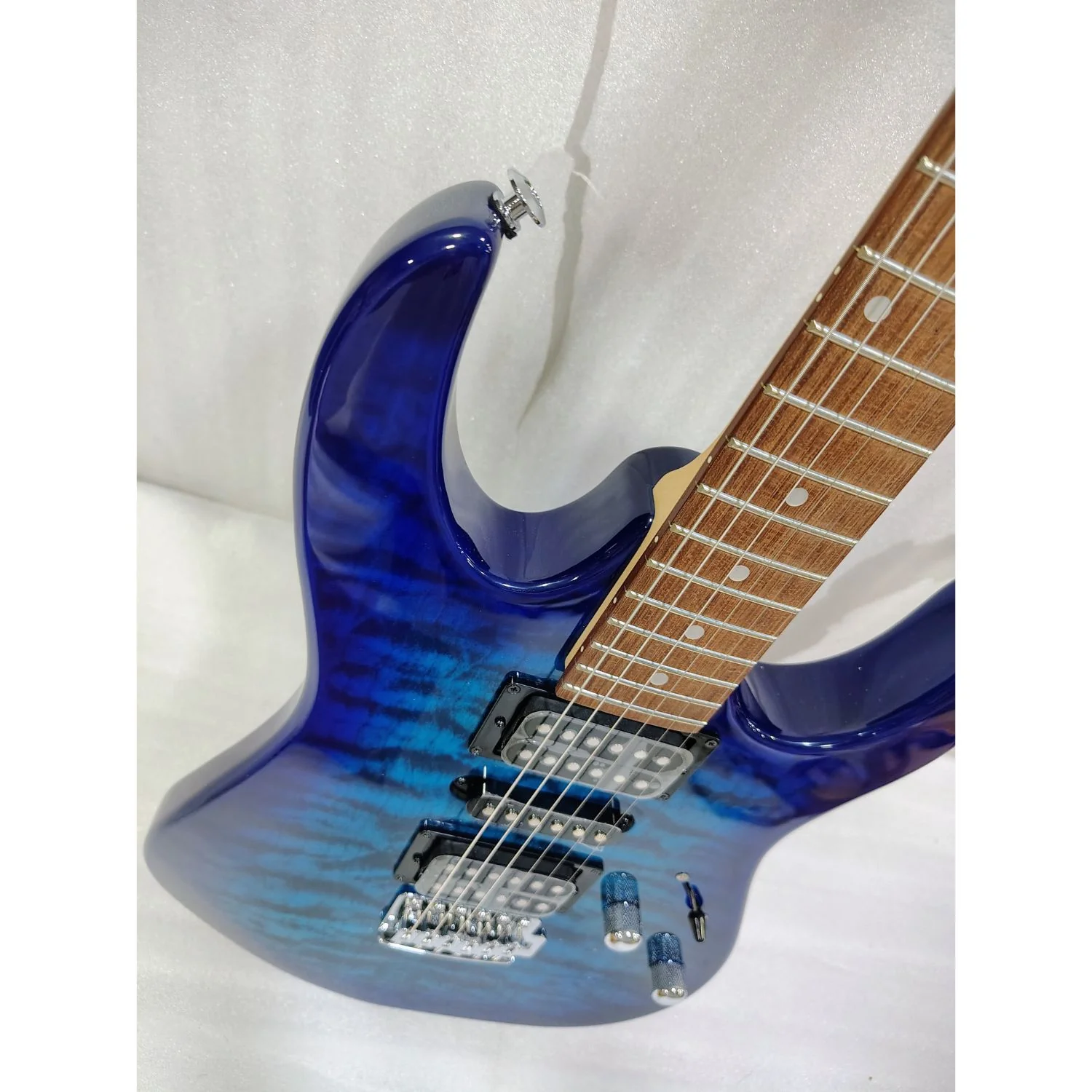 Ibanez GRX70QA RG Gio Series 6-String Electric Guitar - Open Box - Image 13