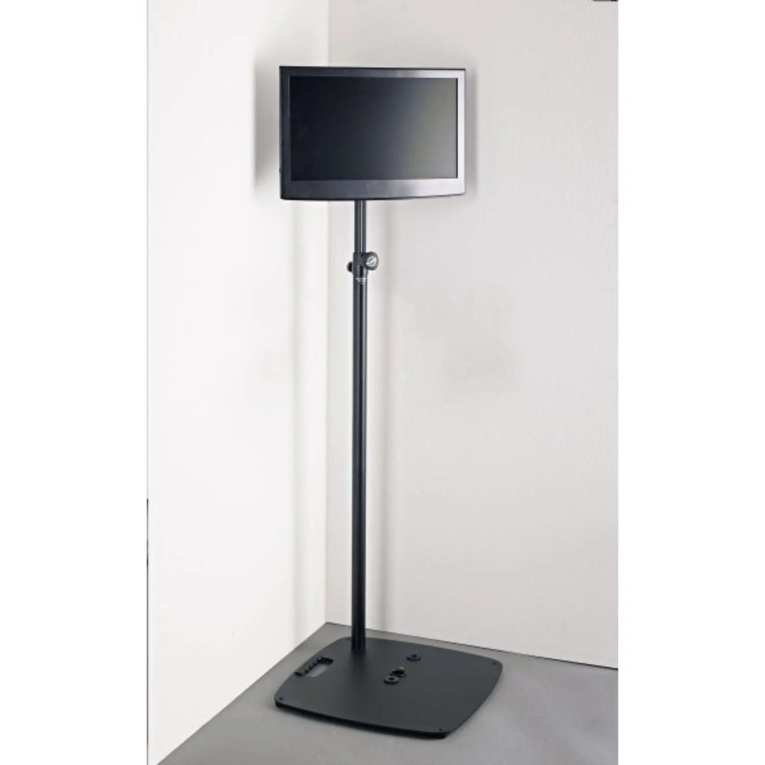 Konig & Meyer Multifunctional Adapter Stand - Image 4