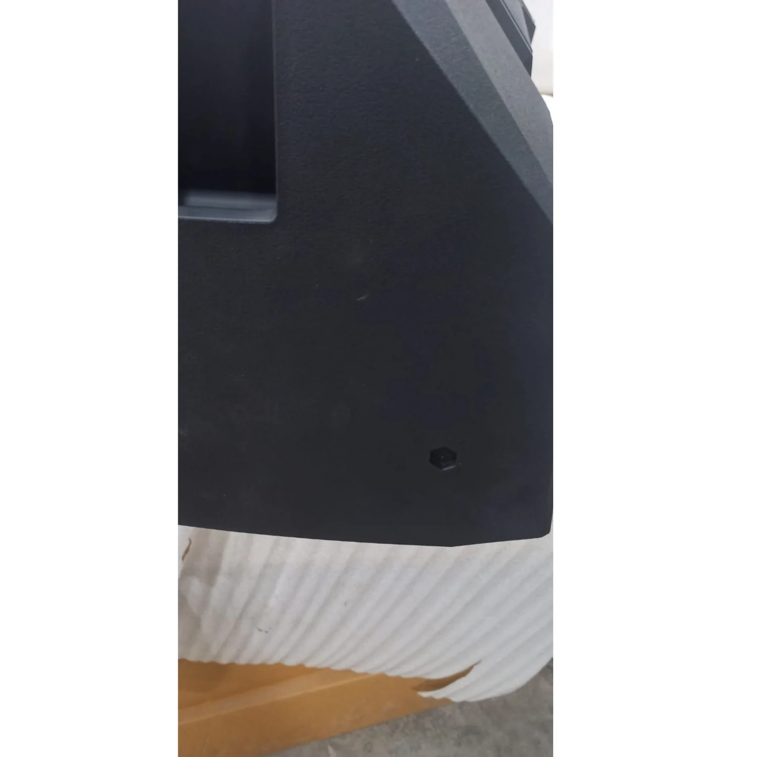 Mackie Thump Series Powered Loudspeaker - Open Box - Image 3