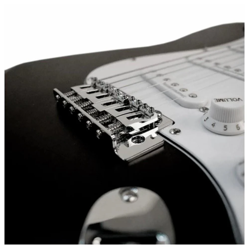 Newen Stratocaster 6 String Electric Guitar - Image 5