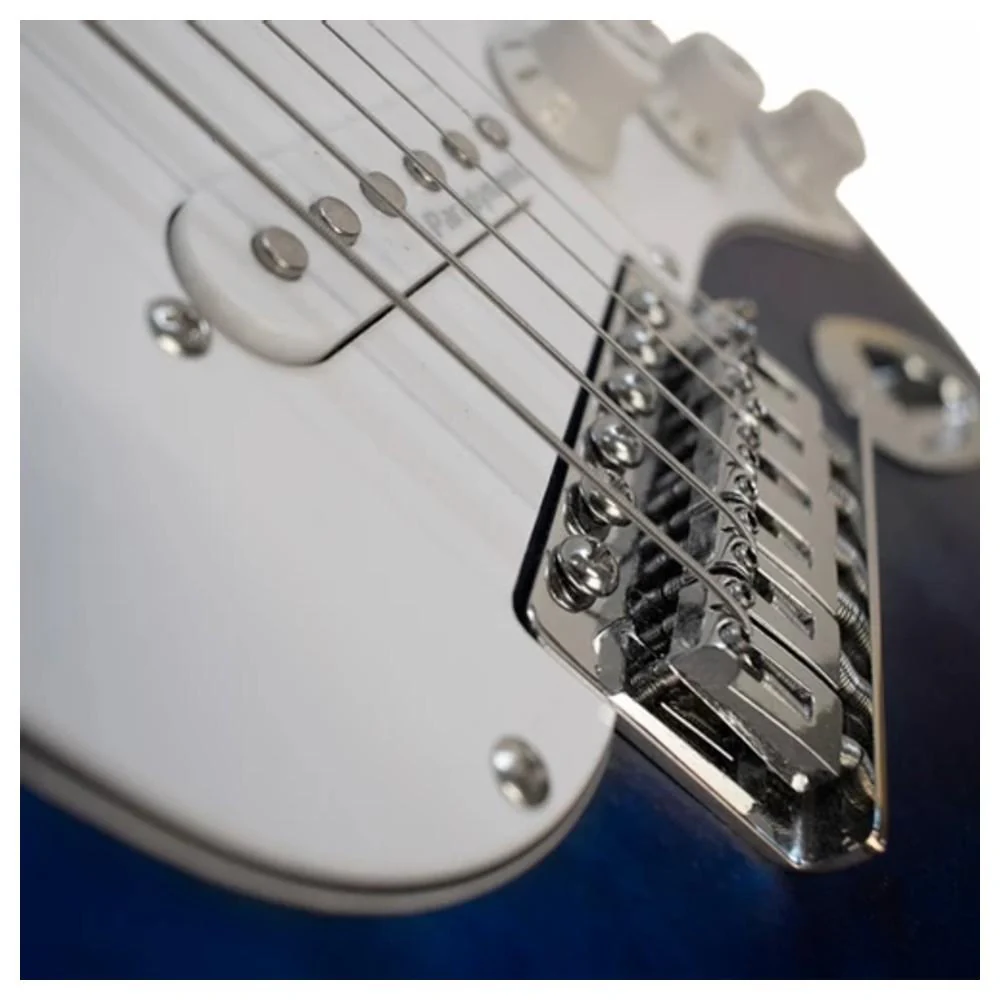 Newen Stratocaster 6 String Electric Guitar - Image 9