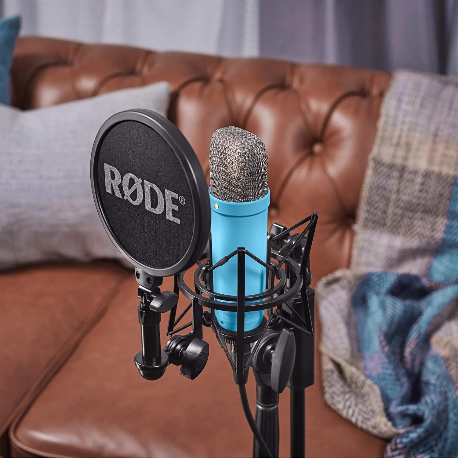Rode NT1 Signature Series Studio Condenser Microphone - Image 18