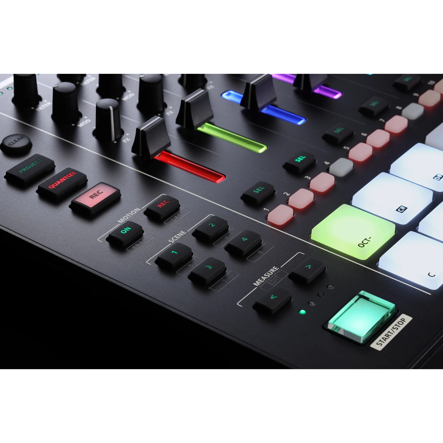 Roland MC 707 8 Tracks Groovebox - Image 6