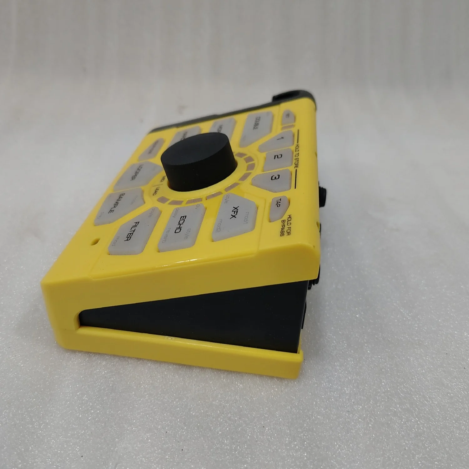 TC Helicon Perform-VE Vocal Manipulator and Drum Looper - Open Box - Image 2