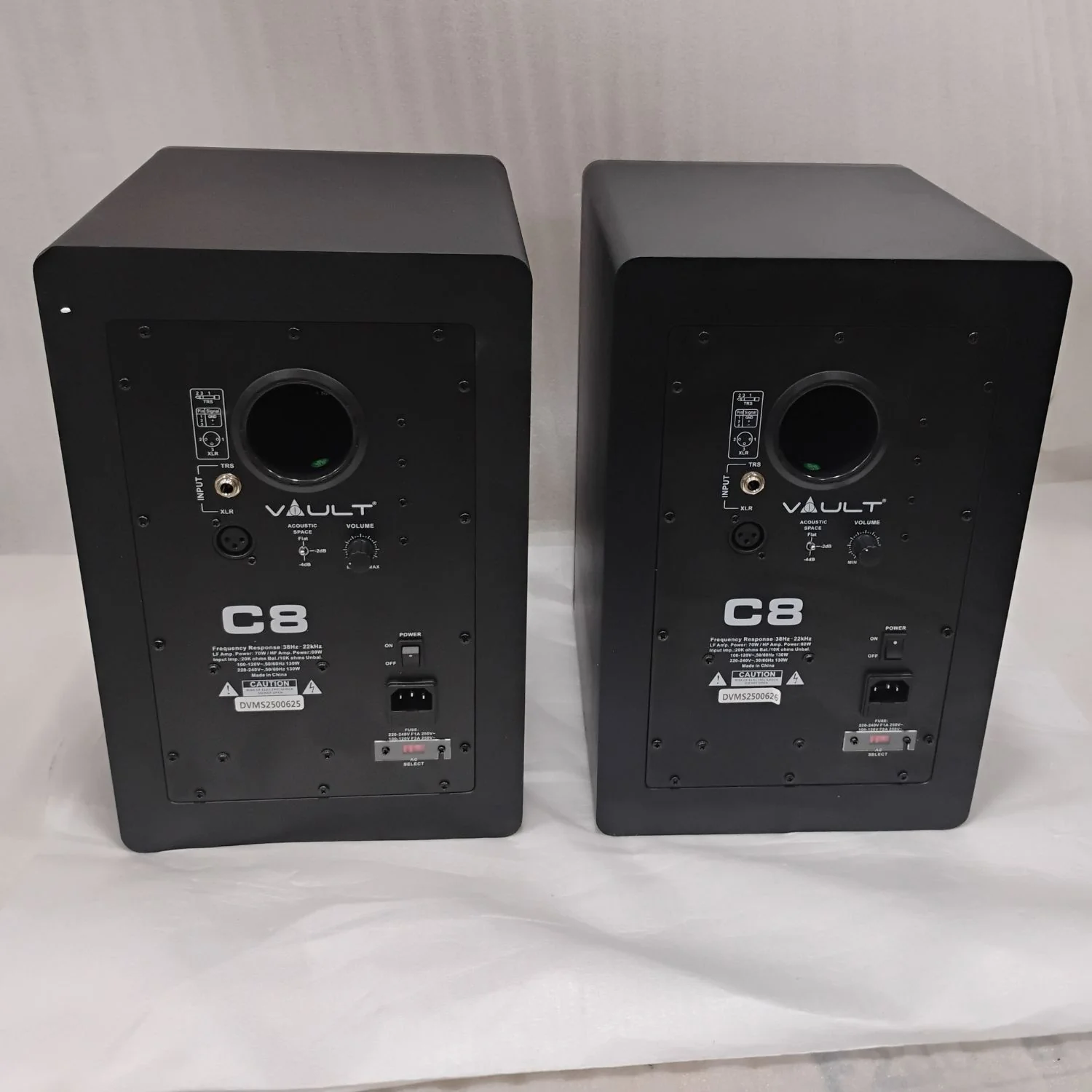 Vault C8 8-Inch Powered Studio Monitors - Pair - Open Box - Image 35