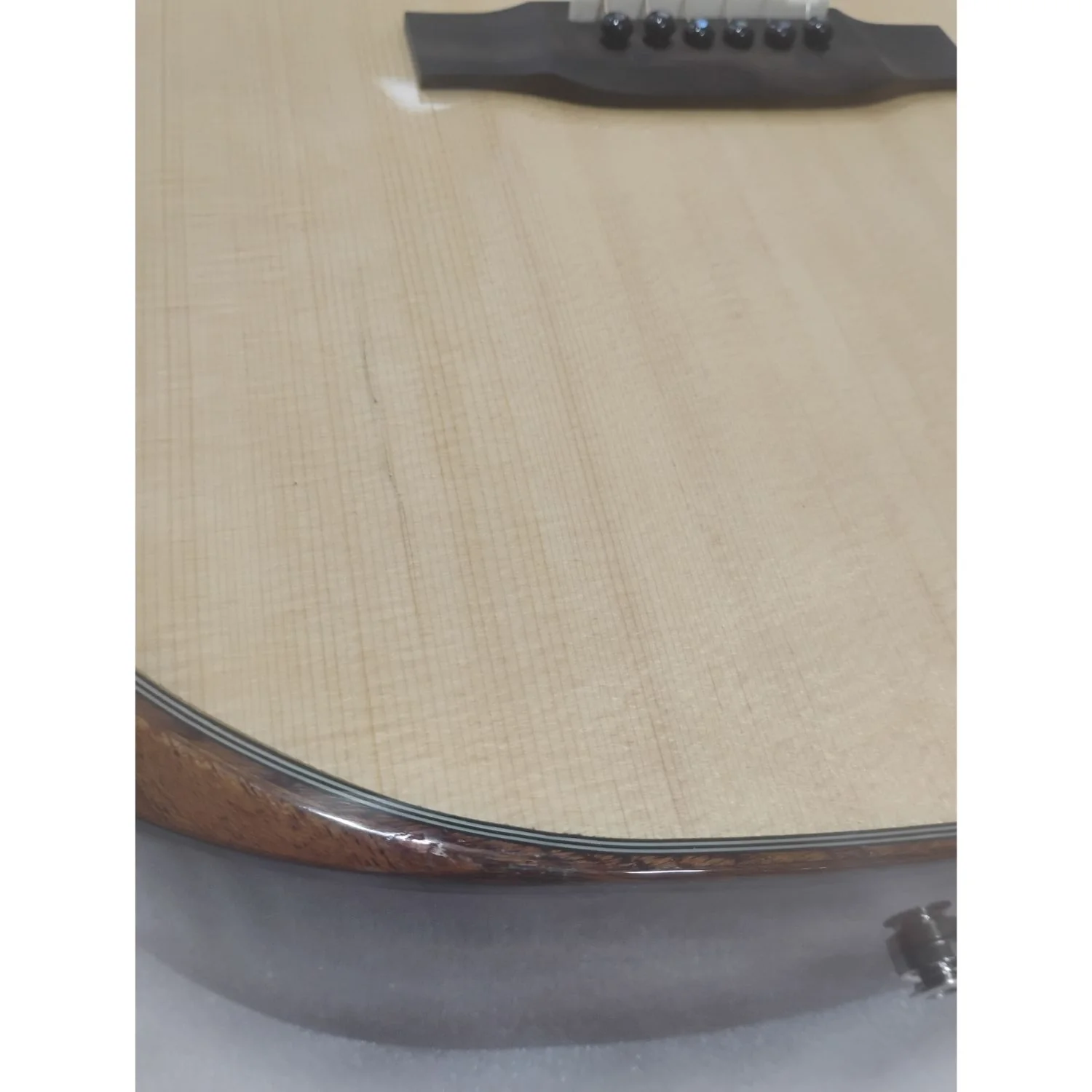 Vault DA60CE Premium Dreadnought Cutaway Solid Spruce Top Electro Acoustic Guitar with Dual EQ and Armrest - Open Box B Stock - Image 16