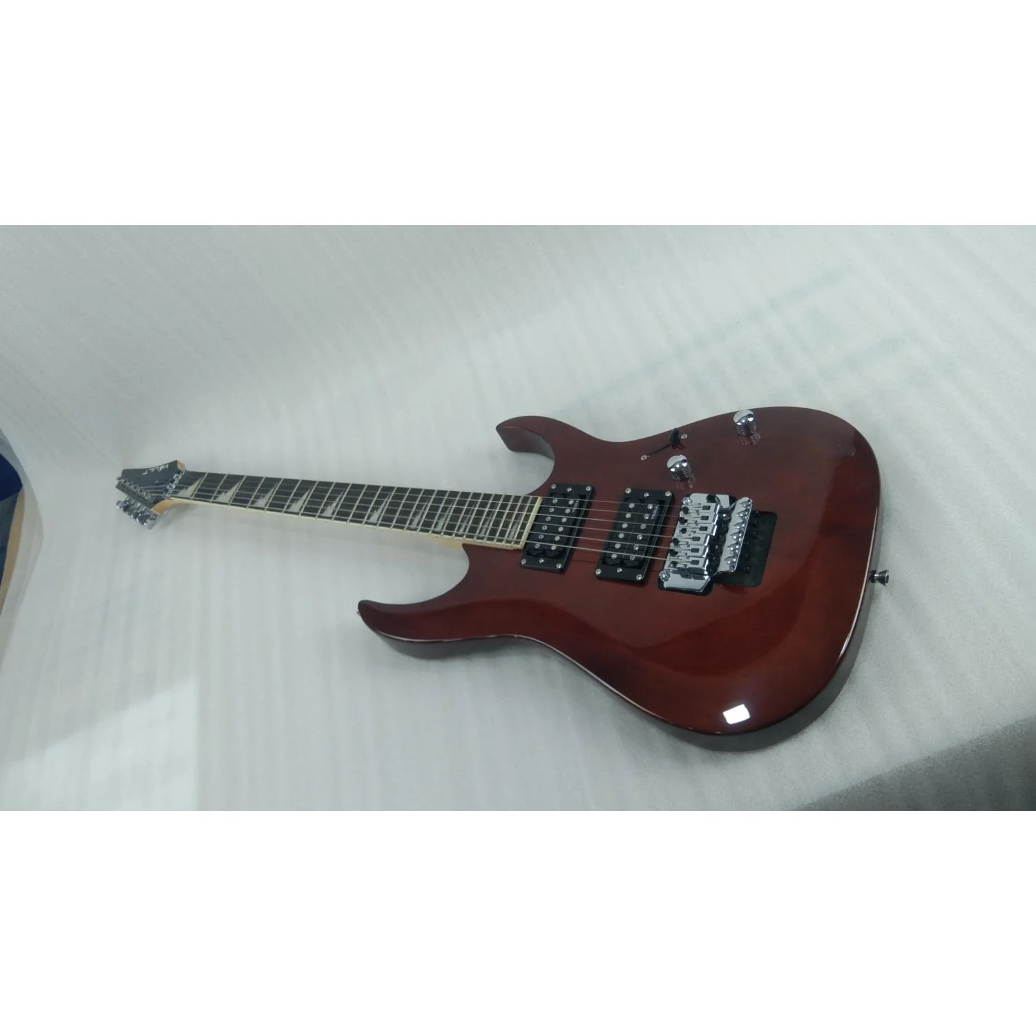Vault Performer Pro RG 6 String Electric Guitar - High Gloss Solid Mahogany - Open Box - Image 37