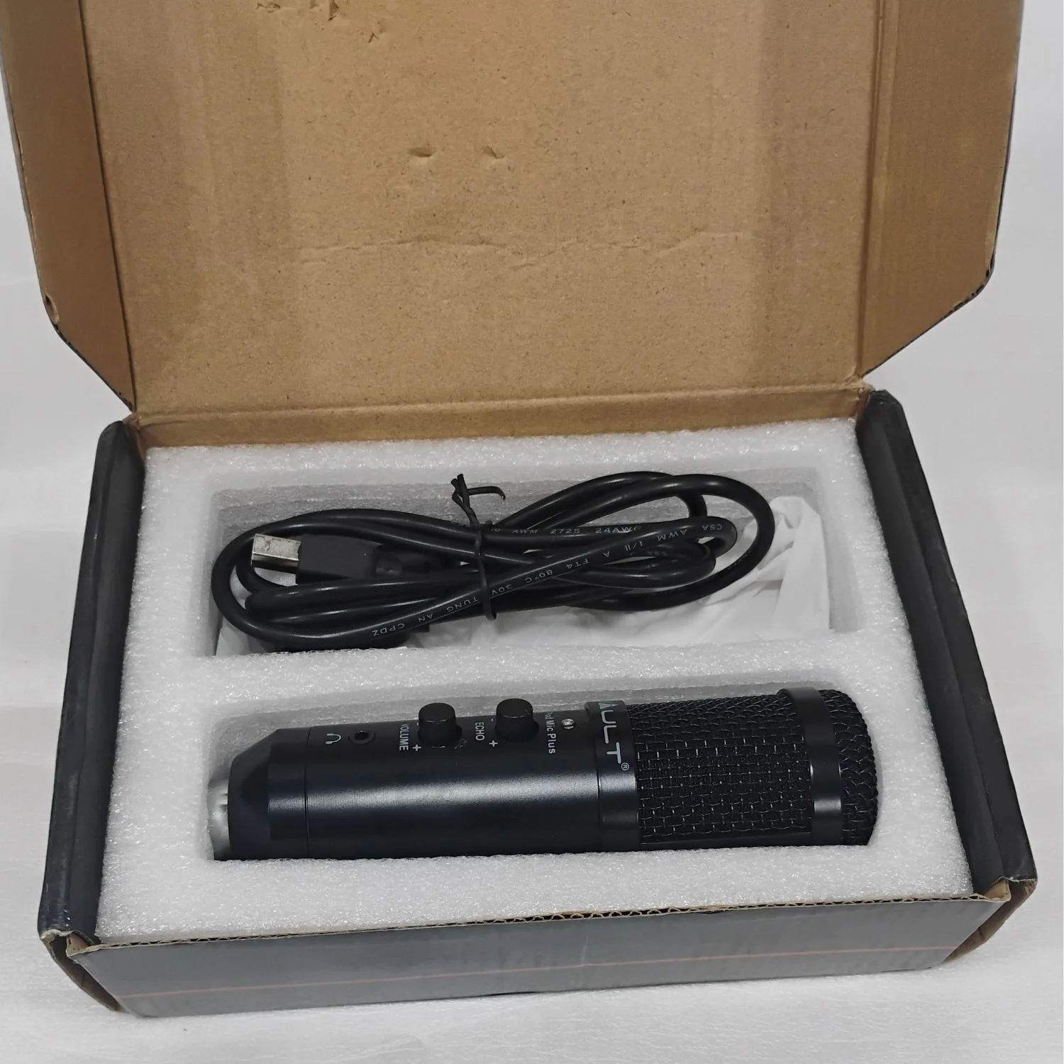 Vault Pod Mic Plus USB Condenser Podcast Microphone Kit - Open Box B Stock - Image 11